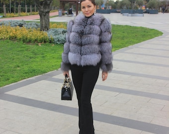 Handmade Silver Grey Fox Fur Cropped Jacket – Elegant Winter Coat