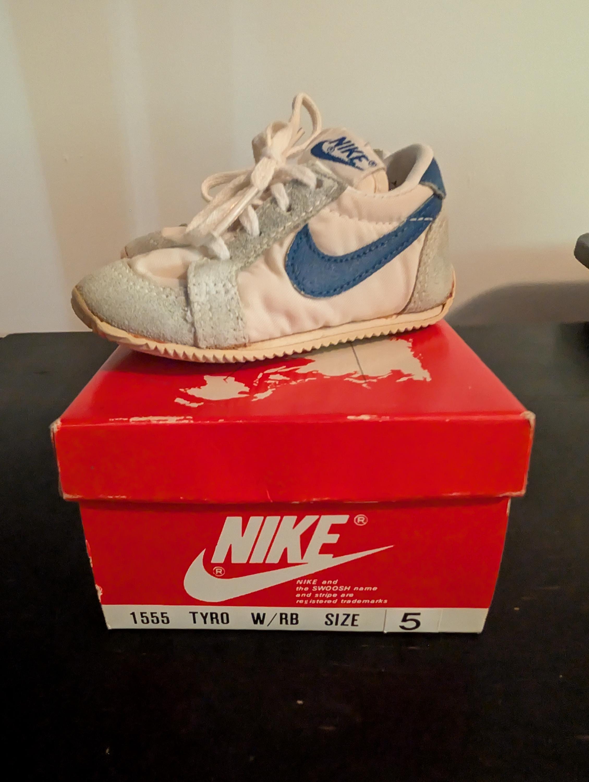 Nike Shoe Box Vintage - Etsy