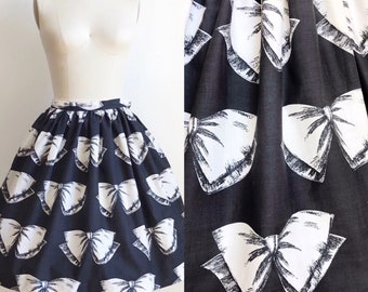 50s Vintage Novelty Print Trompe L'oiel Bow Print Skirt - Small