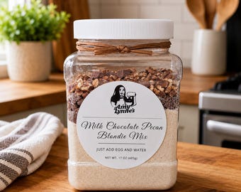Milk Chocolate Pecan Blondie Mix in Jar – Southern Pecan Dessert – Soft Chewy Blondies