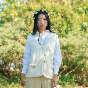 80s Beige Gold Detail Cable Knit Vest Vintage Oversize Knitted Preppy Cardigan