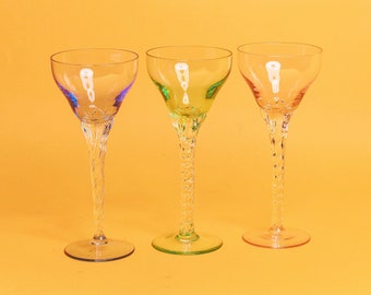 Set of 3 50s Colorful Clear Wine Glasses Vintage Twisted Stem Cocktail Glasses Barware