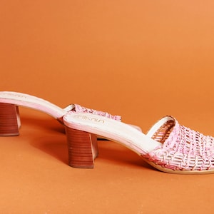 90s Light Pink Woven Leather Sandals Vintage Strappy Chunky Heel Shoes image 1