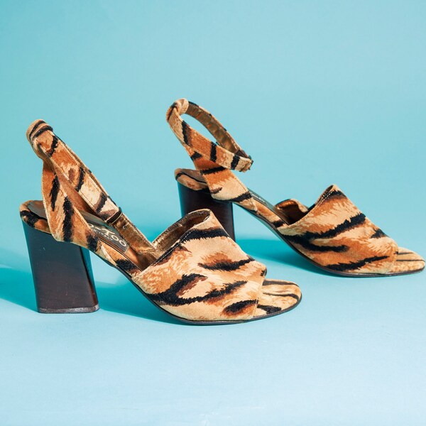 90s chunky heel sneakers