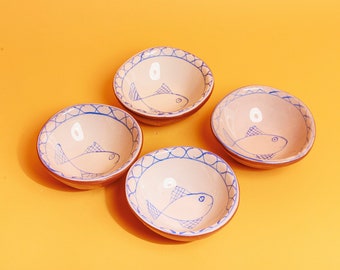 Set of 4 70s Blue Fish Painted Handmade Serving Bowls Vintage Ceramic Terracota Novelty Small Bowls