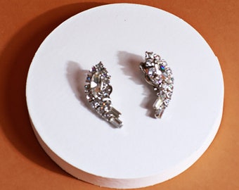 Vintage 80s Silver Tone Rhinestone Small Winged Clip On Earrings