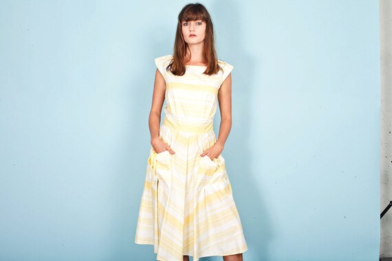 50s Yellow Striped Spring Dress Vintage Pocket Sle