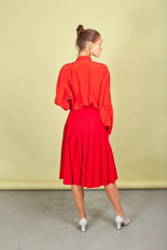 70s Bright Red Wool Skirt Vintage Knit Pleated Sc… - image 7