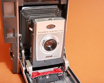 Vintage Grey Polaroid 900 Electric Eye Land Instant Folding Film