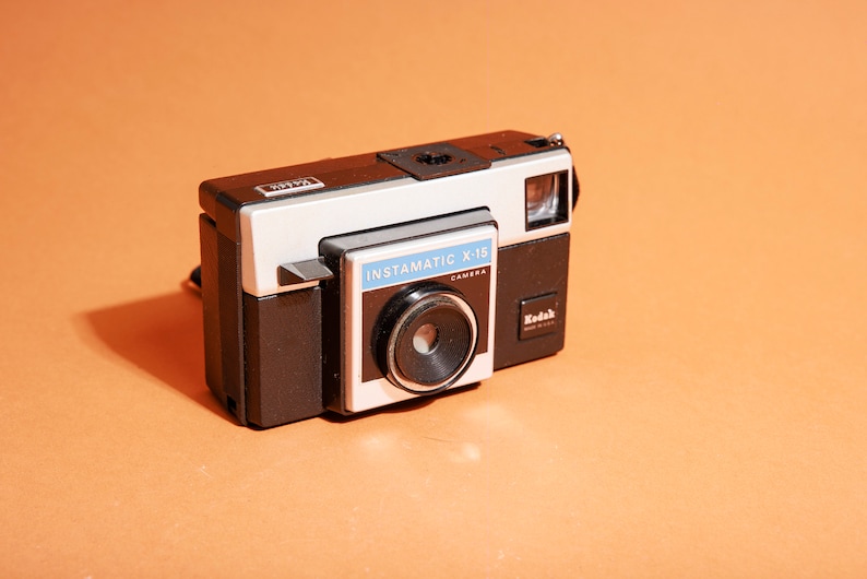 vintage 70s Kodak Black Grey Instamatic X-15 Decor Prop Film Camera image 2