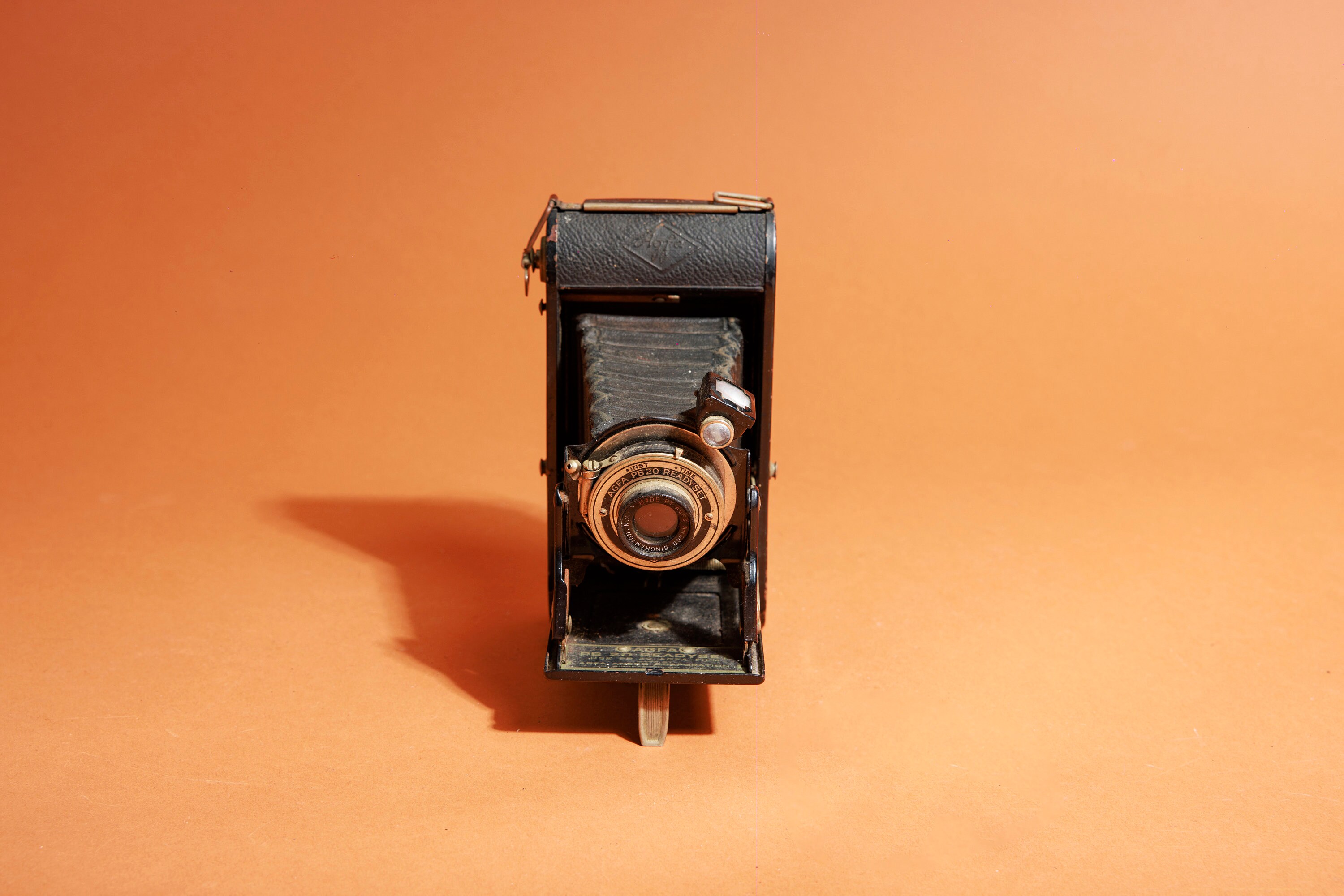 Vintage 30s Black Agfa PB20 Readyset Folding Film Decor Prop