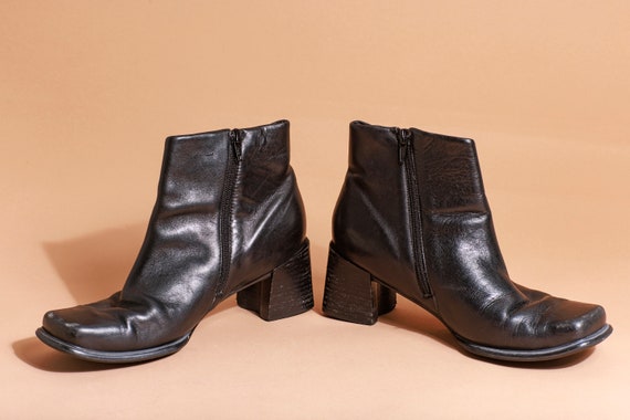 90s Black Leather Square Toe Short Boots Vintage … - image 6