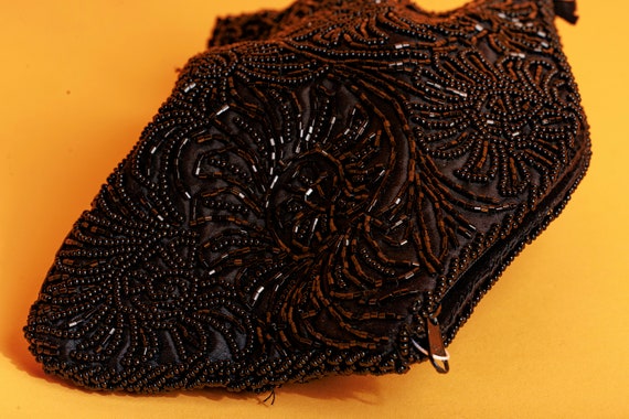 70s Black Beaded Swirl Clutch Vintage Formal Smal… - image 6