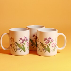 Set of 3 90s White Floral Colorful Ceramic Mug Matching Set image 2