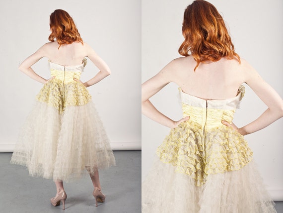 50s Cake Gown Vintage White Yellow Ruffle Cake Br… - image 5