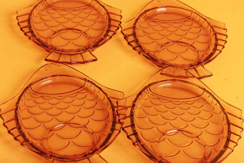 Set of 4 80s Amber Fish Clear Glass Plates Vintage Novelty Matching Small Plates image 4