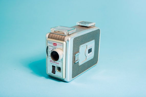 Vintage 50s Kodak Brownie 8mm Film 13mm 1.8 Movie Camera Ii - Etsy