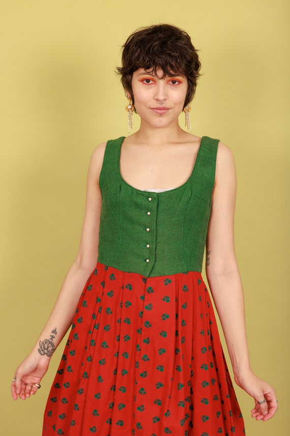 40s Red Green Brocade Folk Tratchen Dress Vintage… - image 4
