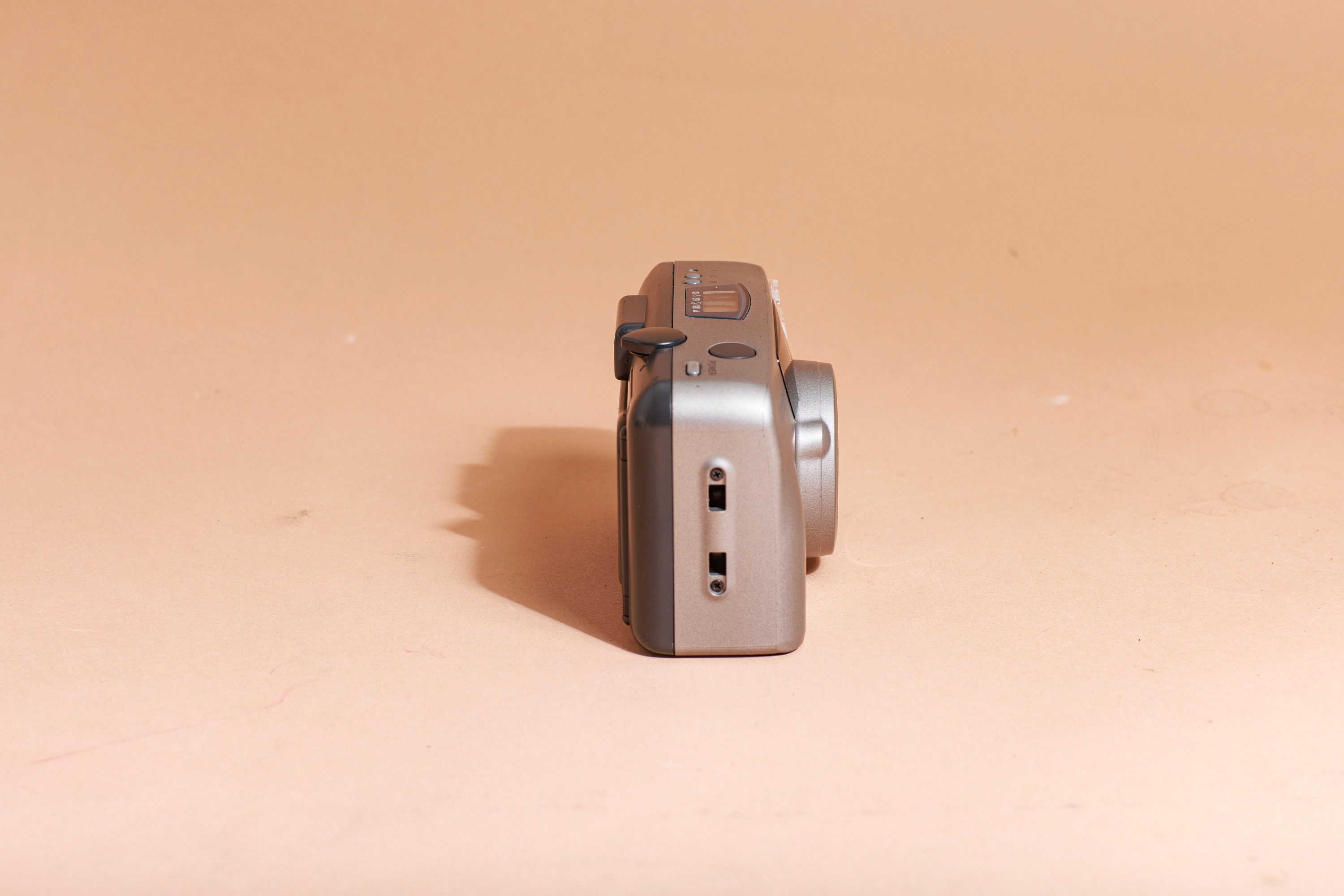 完動品 ❁ Konica Z-UP 110 SUPER フィルムカメラ Konica Z-up 110 Super | Totte Me Camera