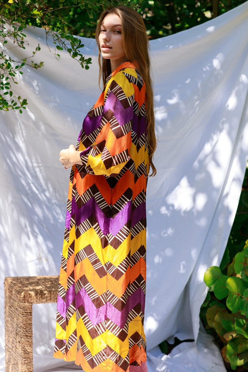60s Colorful Purple Yellow Mod Print Robe Vintage Psychedelic Long Jacket Dress image 8