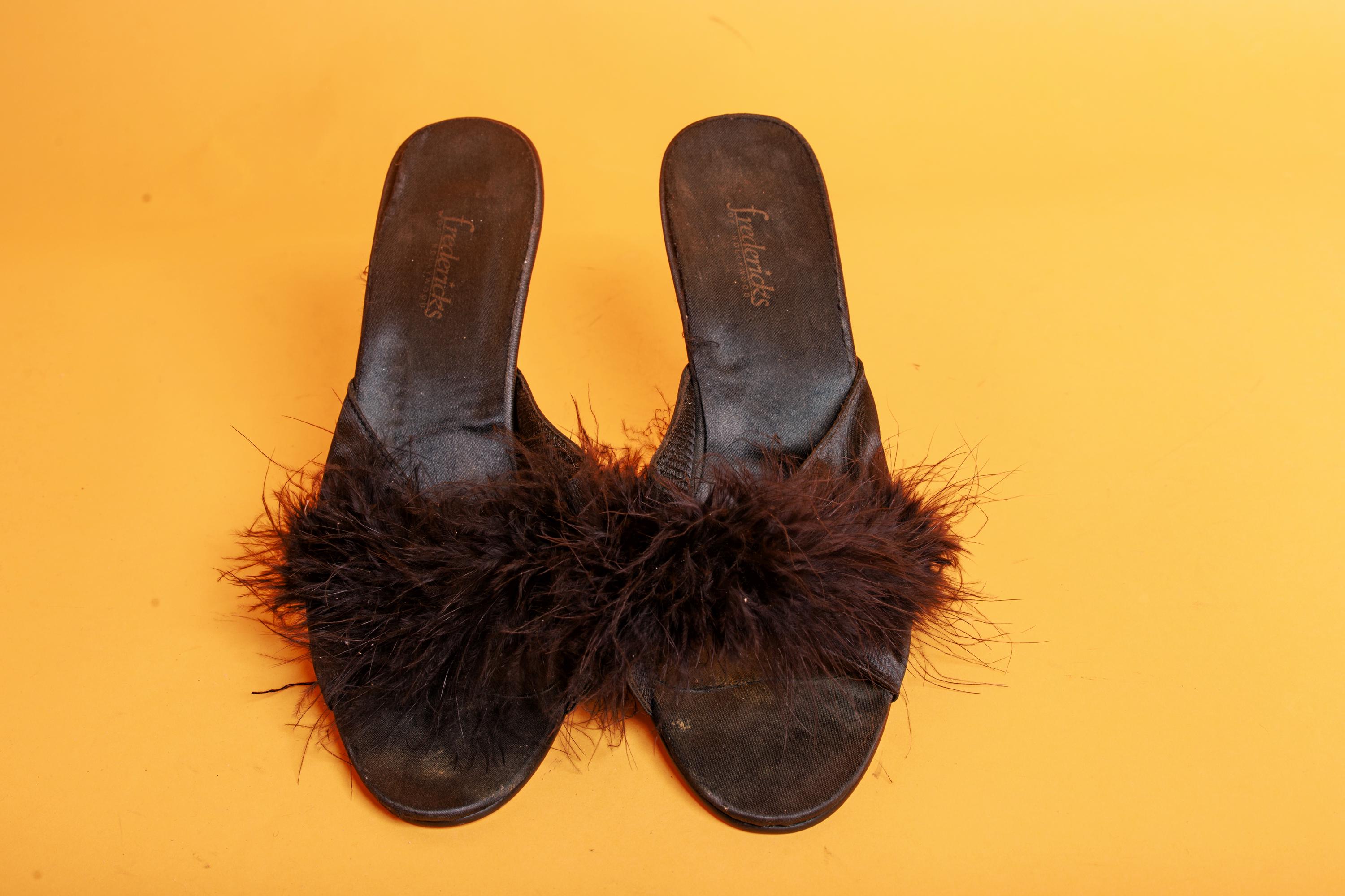90s 2000s Black Feather Retro Fredericks of Hollywood Heels