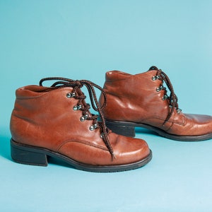 90s Light Caramel Brown Ankle Boots Vintage Lace up Leather Boots image 3