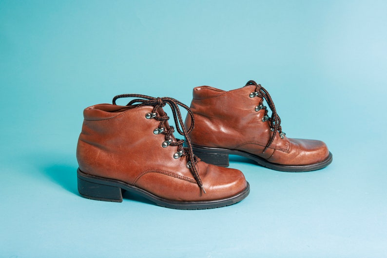 90s Light Caramel Brown Ankle Boots Vintage Lace up Leather Boots image 3