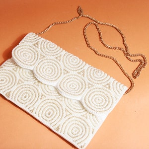 90s Light Beige Beaded Swirl Evening Purse Vintage Cotton Formal Chain Bag image 9