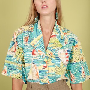 80s Hawaiian Palm Tree Blouse Vintage Summer Sail Crop Top image 2