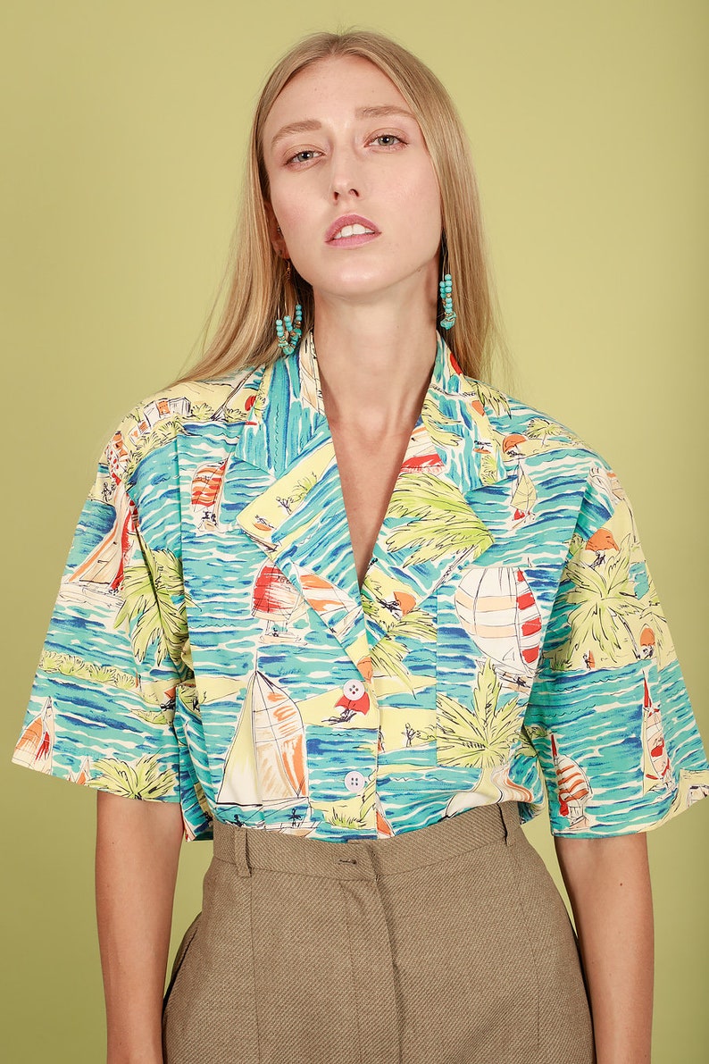 80s Hawaiian Palm Tree Blouse Vintage Summer Sail Crop Top image 2