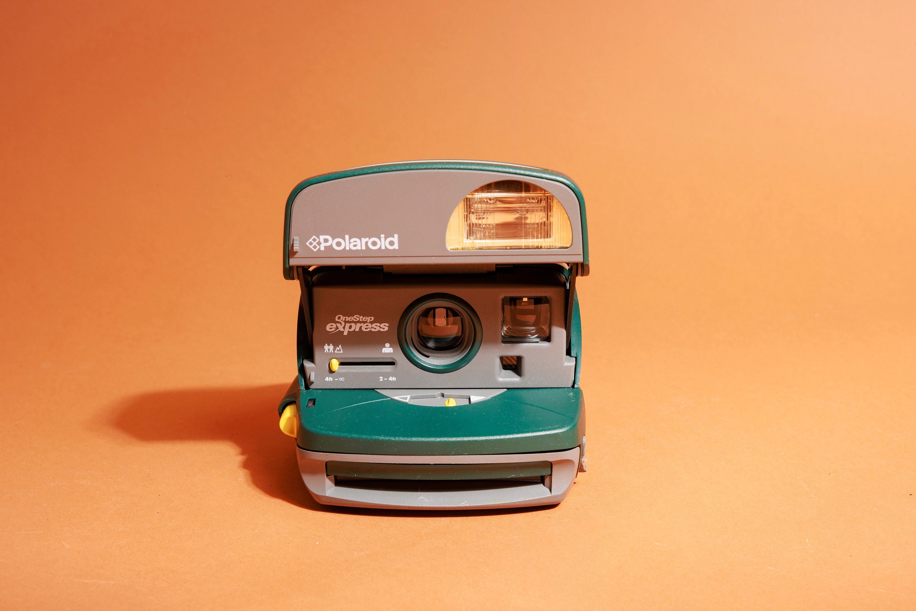 Vintage Hunter Green Grey Polaroid Onestep Express 600 Instant