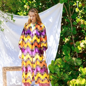 60s Colorful Purple Yellow Mod Print Robe Vintage Psychedelic Long Jacket Dress image 4