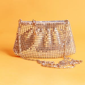 70s Silver Mesh Chainmail Clutch Bag Vintage Chain Metallic Sparkly Disco Purse