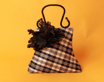 2000s Black White Plaid Minimalist Rosette Applique Handbag Vintage Y2K Satin Statement Top Handle Purse