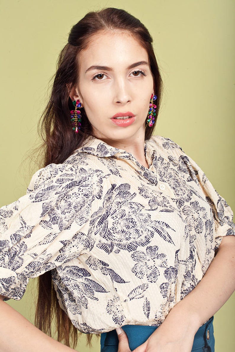 80s Beige Floral Romantic Blouse Vintage Crepe Edwardian Style Top