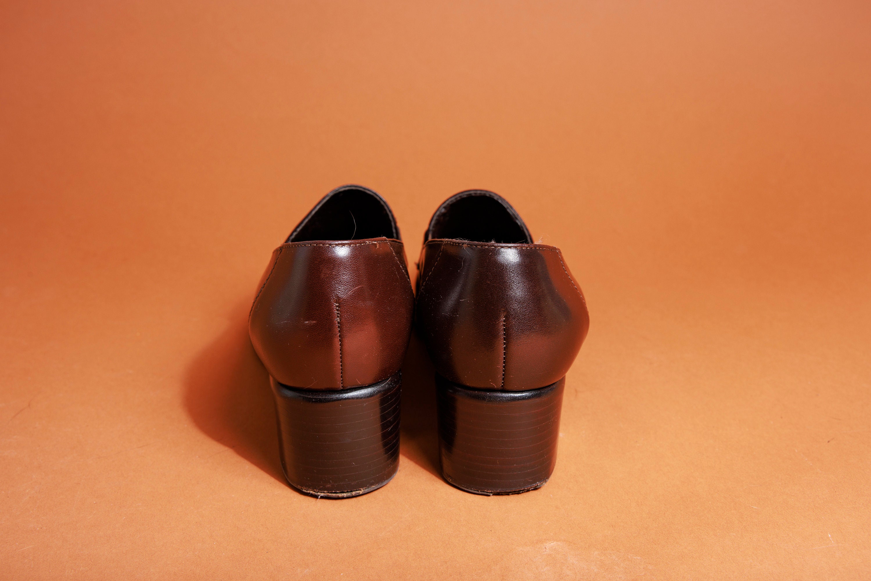 【LOULOUSEOUL】Buckle Fur Flat Shoes (Brown) 루루서울(LOULOUSEOUL) Buckle Fur Flat Shoes (Brown) - 사이즈