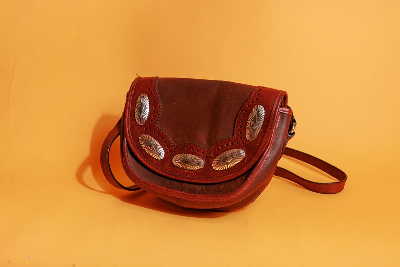 90s Brown Leather Embossed Crossbody Bag Vintage Brighton Western Silver Purse image 3