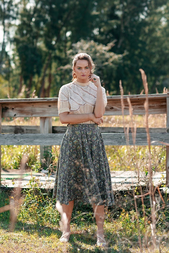 50s Flower Grey Skirt Vintage Bouquet Print Circle