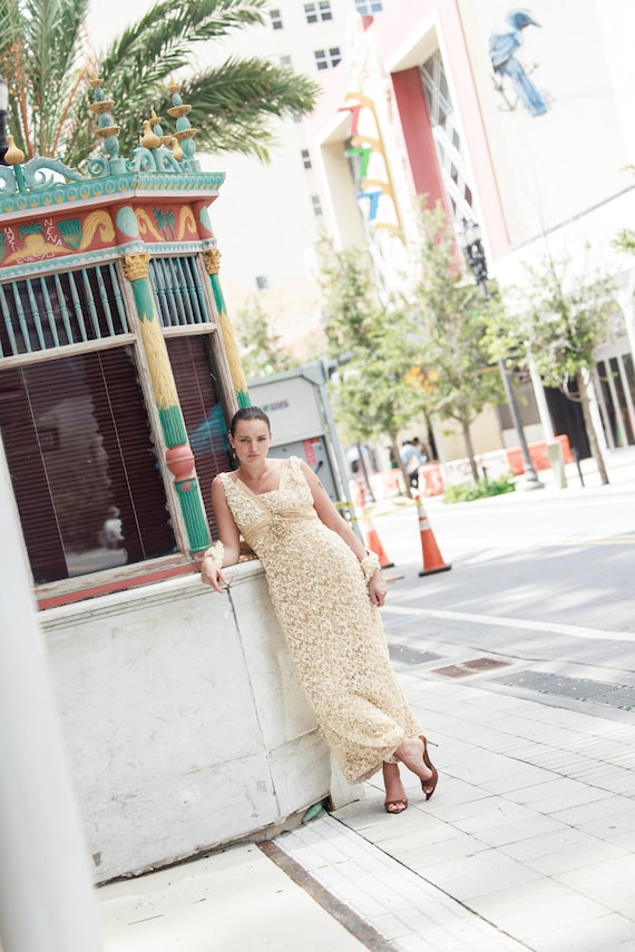 sachin and babi light blue dress 512-3 JULIET elegant long satin dress with a neckline and leg slit - Beige