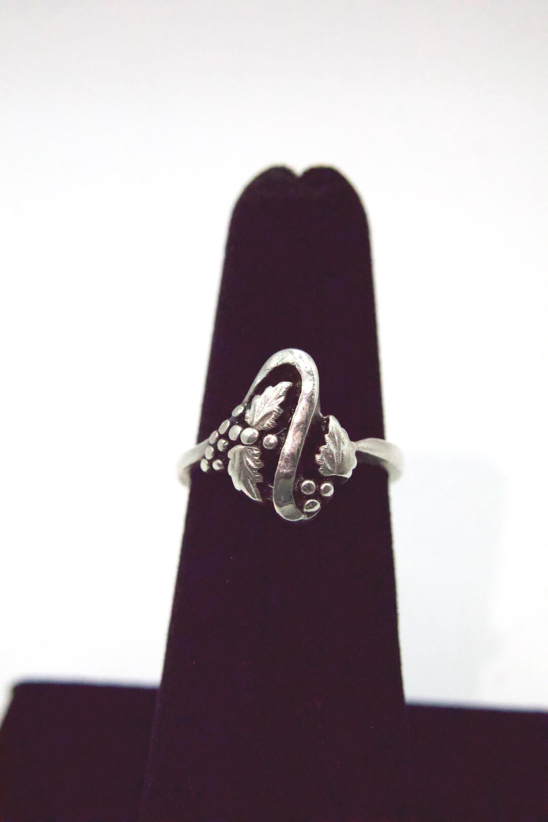 Sterling Silver Grape Vine Bypass Ring – Botanical Leaf Cluster Design ...