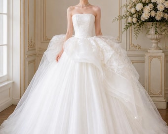 Vestido de novia de gala sin tirantes / Sobrefalda de tul, apliques de encaje, vestido de novia hecho a medida