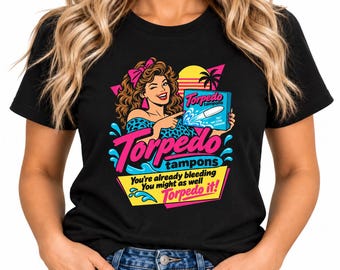 Divertente maglietta retrò anni '80 con assorbenti interni a forma di siluro - Umorismo irriverente dell'epoca con design pop art