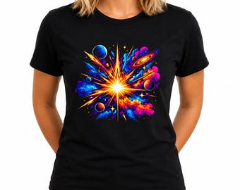 Maglietta con esplosione cosmica colorata / Pianeti galattici e vivida grafica spaziale