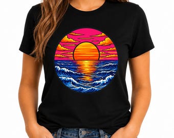 T-shirt Retro Sunset Ocean / Illustrazione da spiaggia in stile anni '80 / Cielo rosa acceso e onde audaci