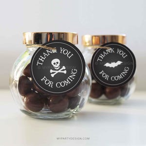 Etiquetas de agradecimiento de Halloween, decoración de fiesta de Halloween en blanco y negro, etiquetas de obsequio de Halloween, círculos de Halloween - DESCARGA INSTANTÁNEA - PDF imprimible