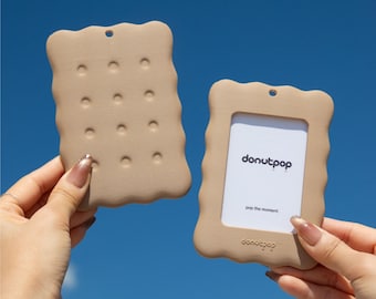Butter Cookie Photocard Holder for Desk Display, 3D Printed Photo Frame