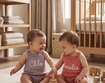 Macacão de tricô personalizado para bebê: Roupa com nome personalizado, tamanhos 0 a 12 meses.
