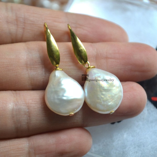 Ivory Drop Coin Pearl Earrings, 18K Gold Plated hook Real Freshwater Pearl Earrings, statement earrings,bridesmaid earring,Delicate earrings