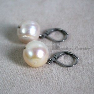 Big ivory Pearl Earrings, 13.5mm Freshwater pearl earrings,real pearl earrings, lever back hook