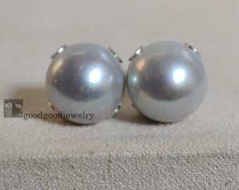 11mm light gray Real freshwater pearl stud earrings